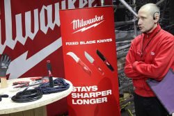 Конференция Milwaukee 2019 Дублин Нож фиксированное лезвие