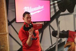 Конференция Milwaukee 2019 Дублин M18 HCCT109 кабелерез аккумуляторный гидравлический