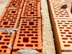 Продухи в системе кирпичной кладки